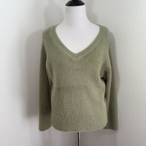 Rachael Zoe Fuzzy Sweater Size Small V Neck Soft Green Long Sleeve Pullover
